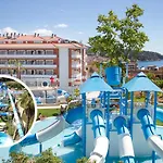 Szálloda Gran Garbi & Aquasplash 4*