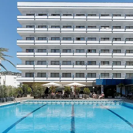 Gran Garbi & Aquasplash Hotel