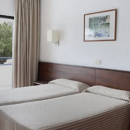 Gran Garbi & Aquasplash 4* Lloret de Mar