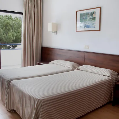Gran Garbi & Aquasplash Szálloda 4*