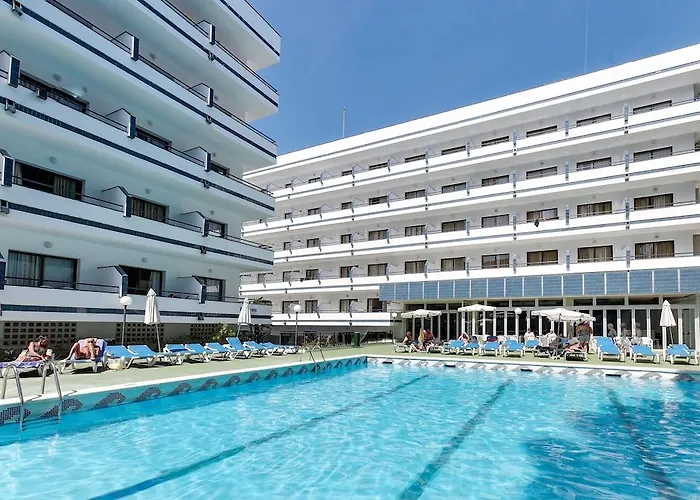 Gran Garbi & Aquasplash Hotel 4*